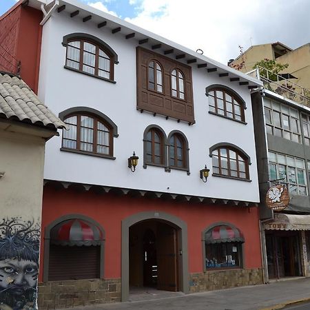 Hostel Running Chaski Cochabamba Exterior photo