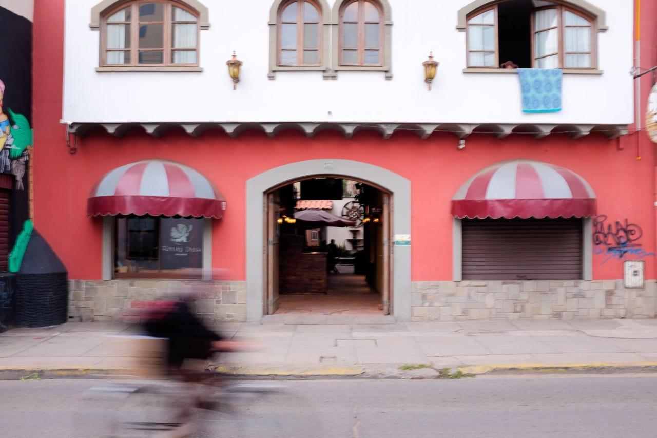 Hostel Running Chaski Cochabamba Exterior photo